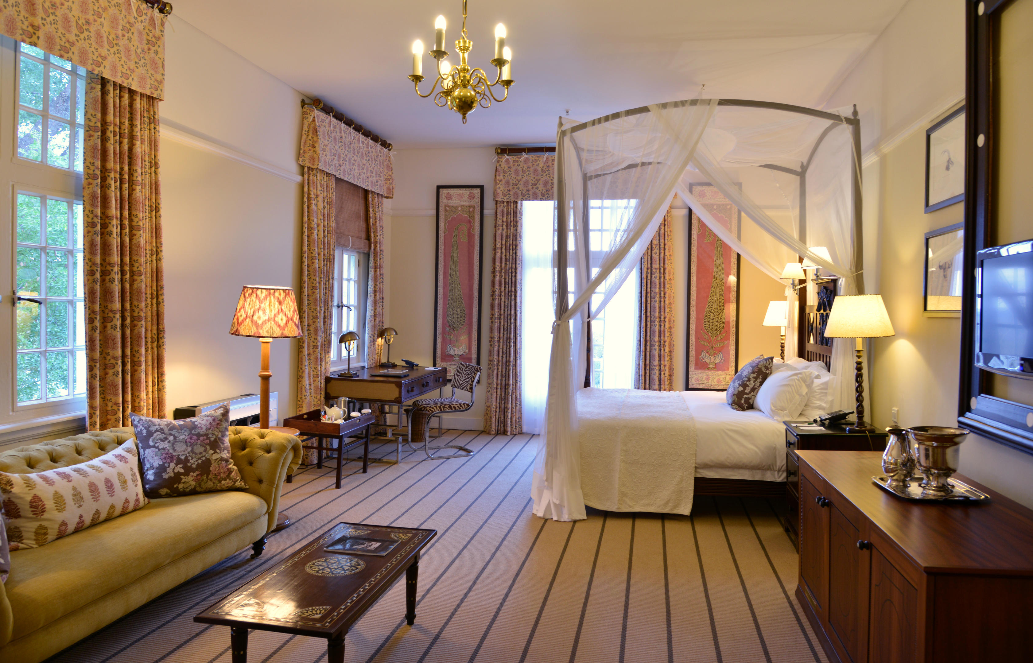 The Victoria Falls Hotel 9