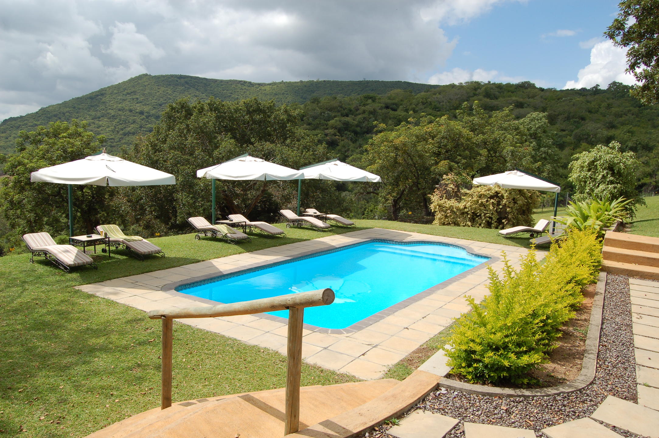 Chestnut Country Lodge 2