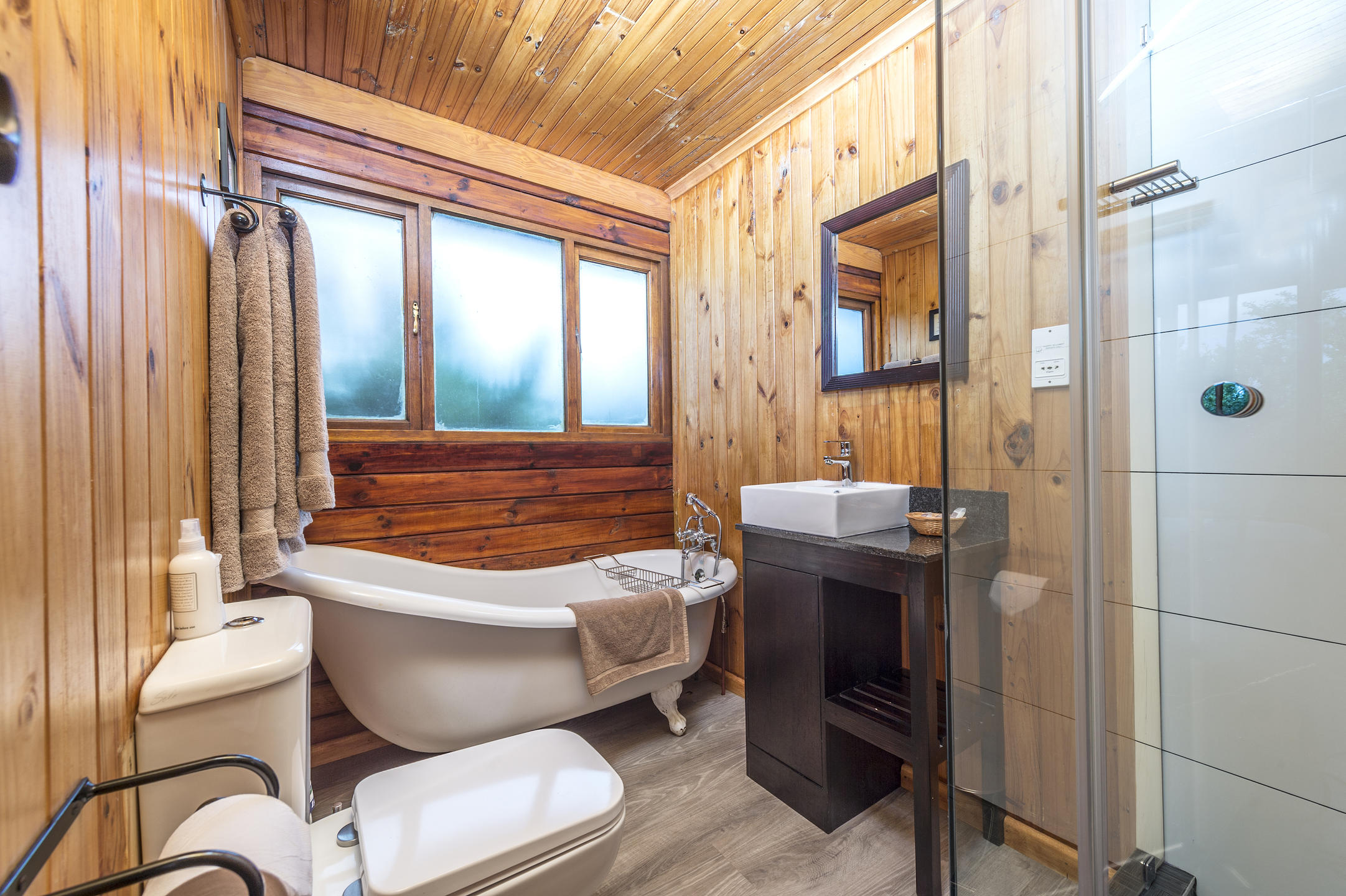 Kariega Main Lodge 7