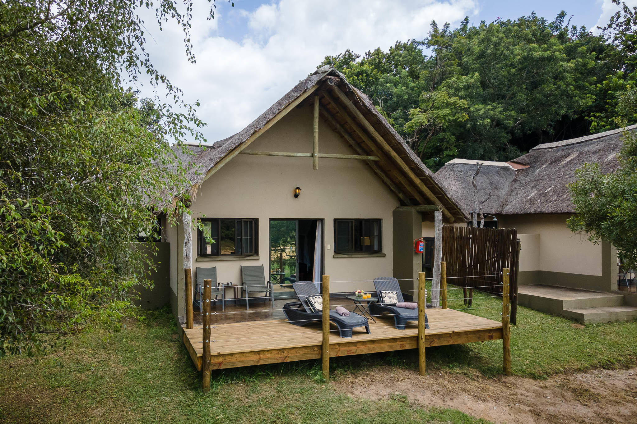 Umkumbe Safari Lodge Riverside 6