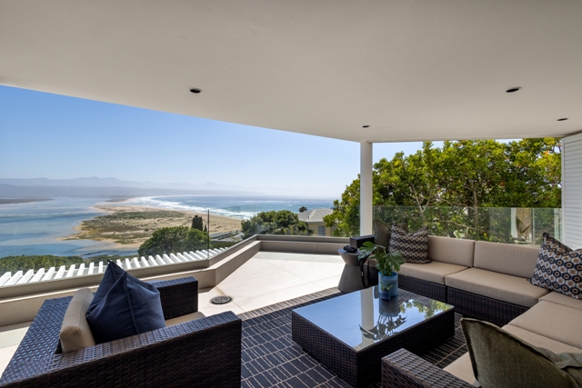 Longhope in Plett
