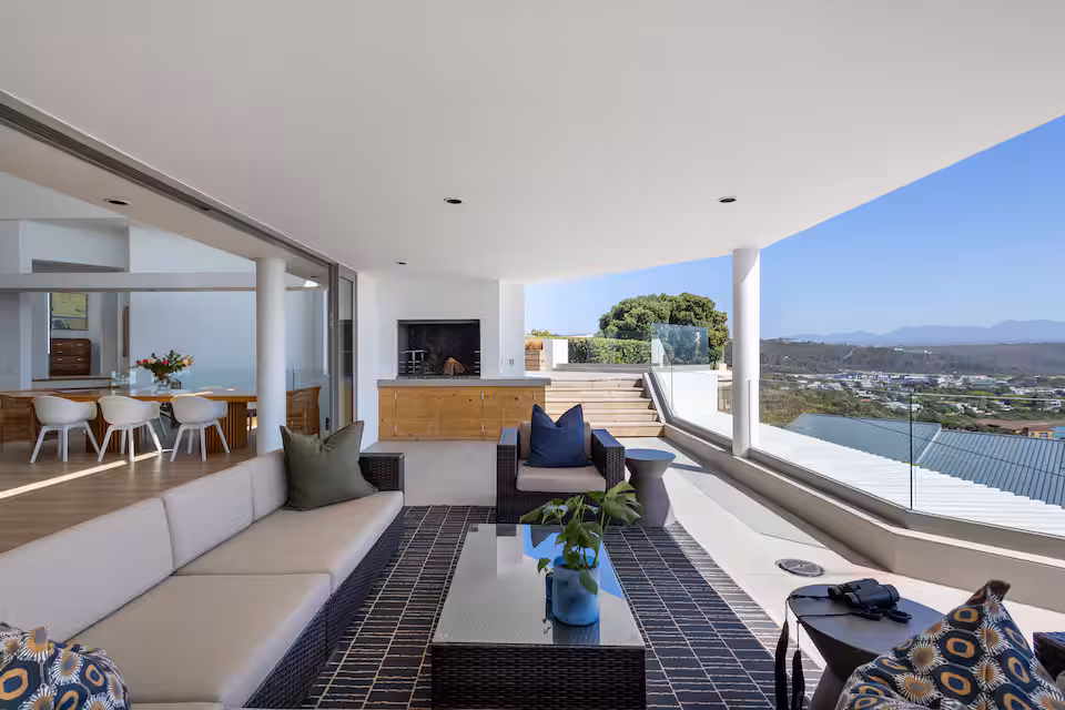 Longhope in Plett 9