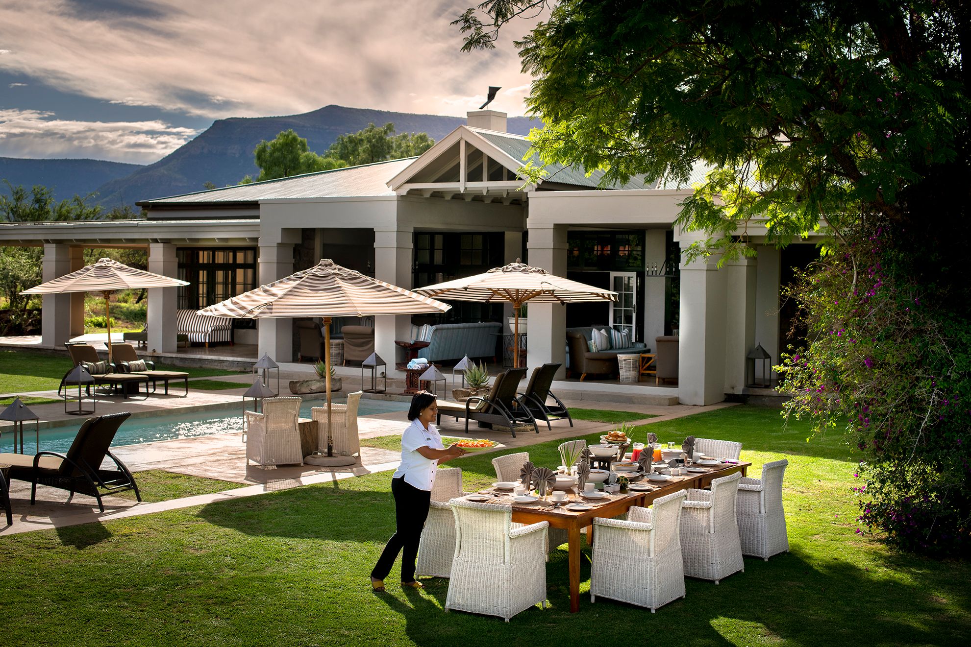 The Manor 2