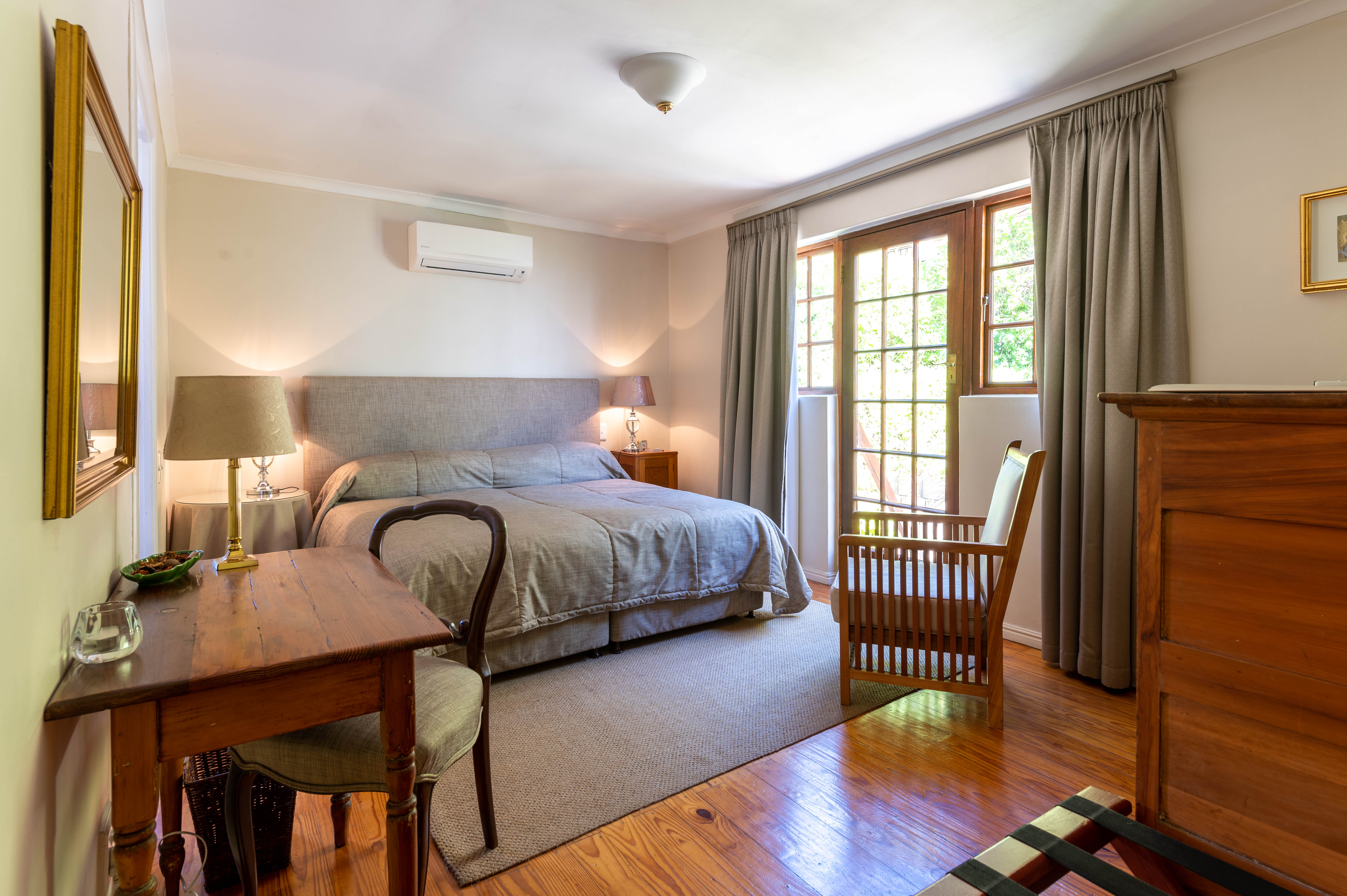 Acorn House 2
