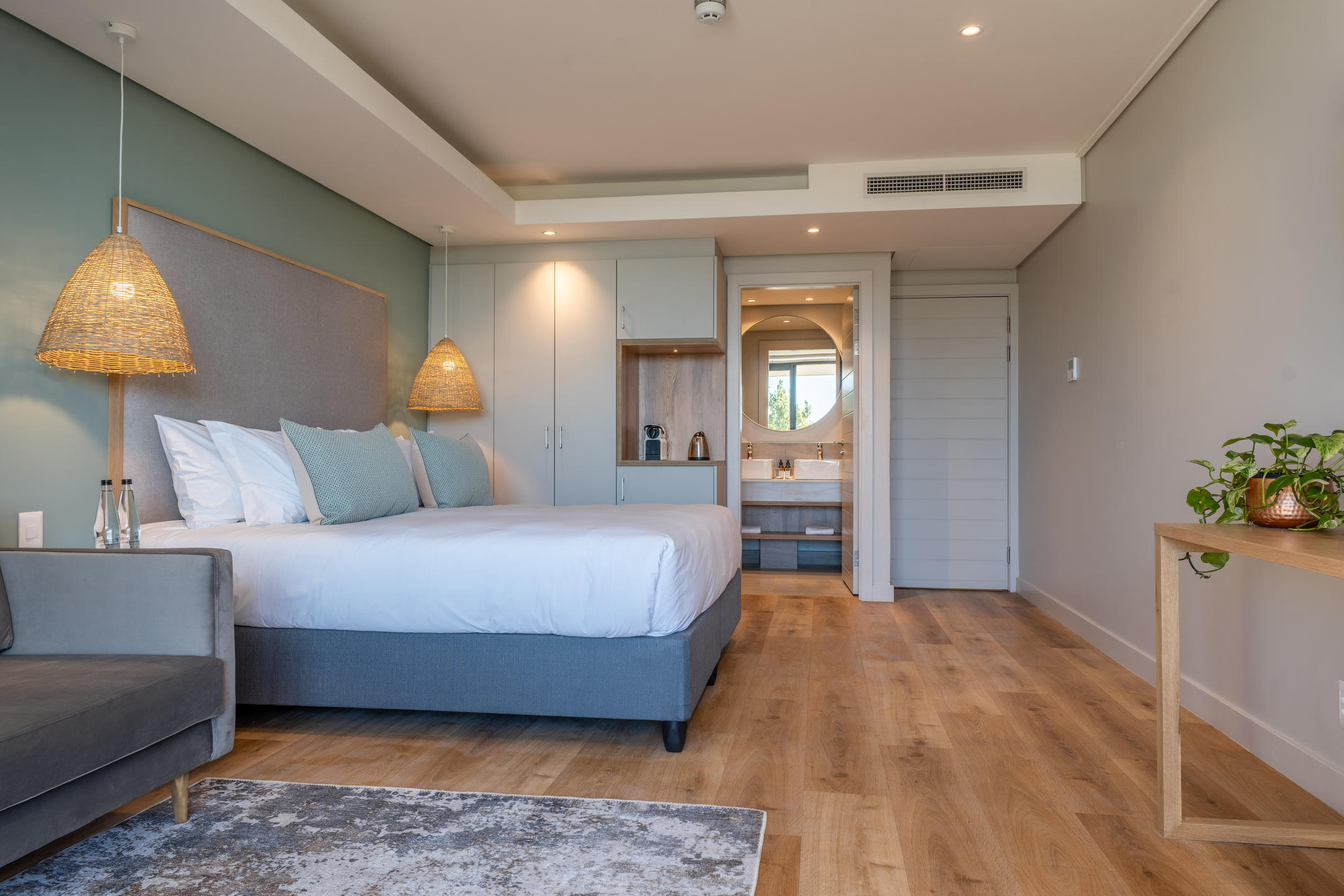 Plett Quarter Hotel & Apartments 5