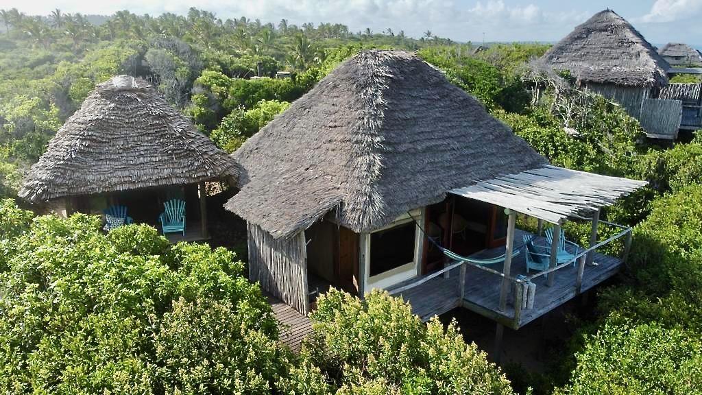 Travessia Beach Lodge