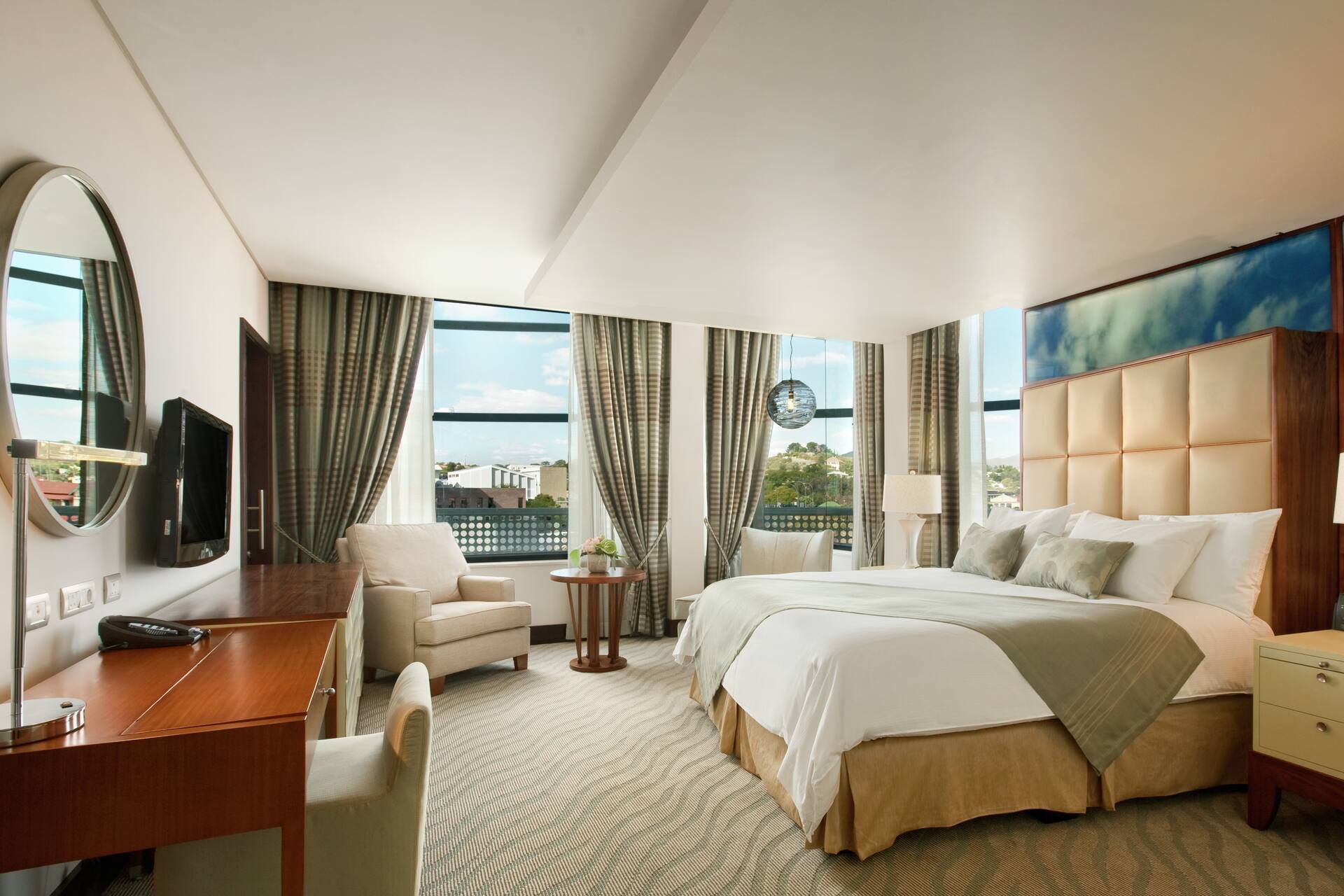 Hilton Windhoek Hotel 4