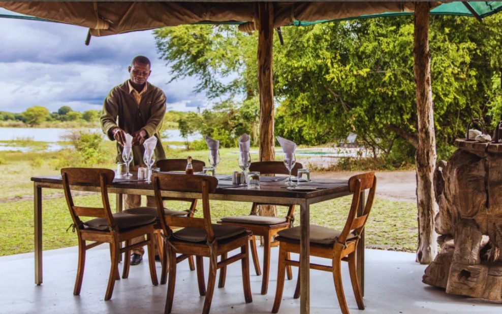 Kuthengo Camp