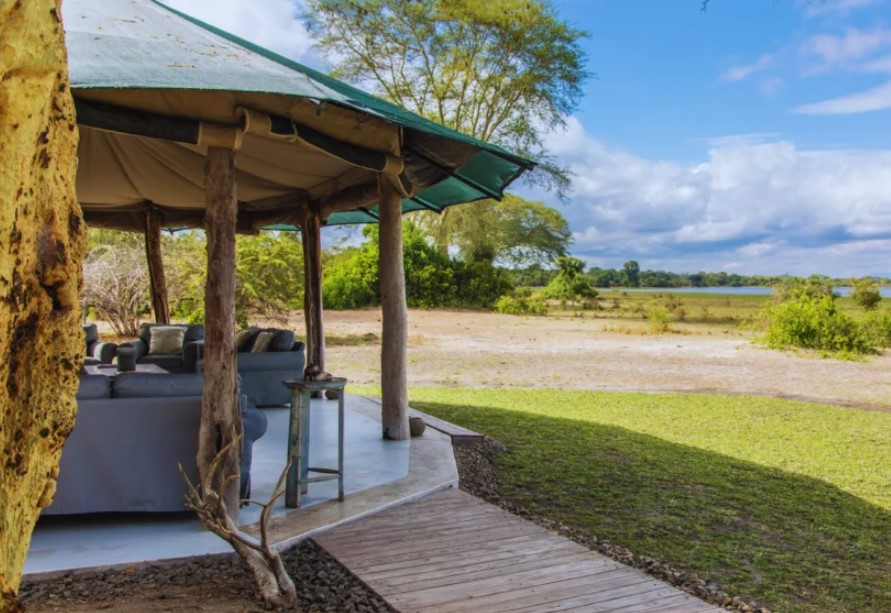 Kuthengo Camp