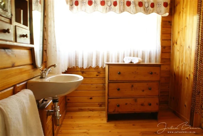 Stoffels Rus Self Catering Log Cabin 6