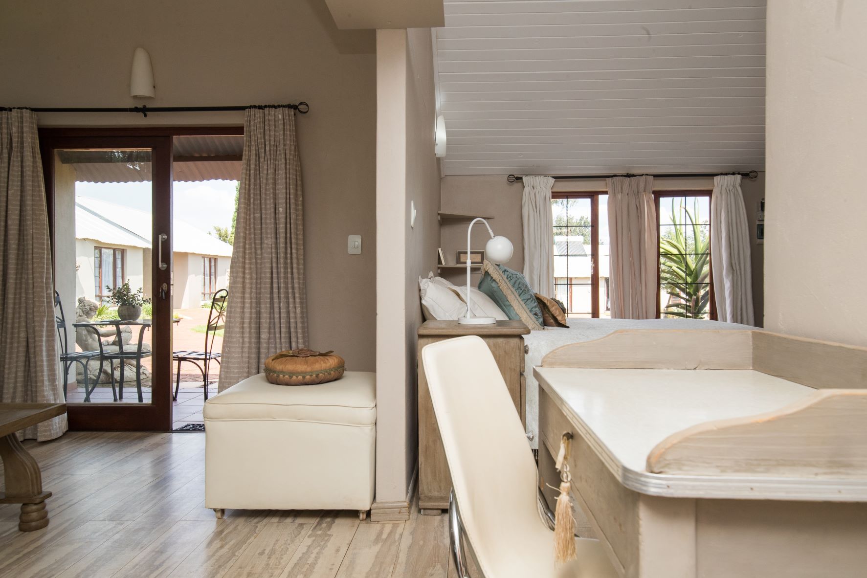 Three Thymes Inn 6