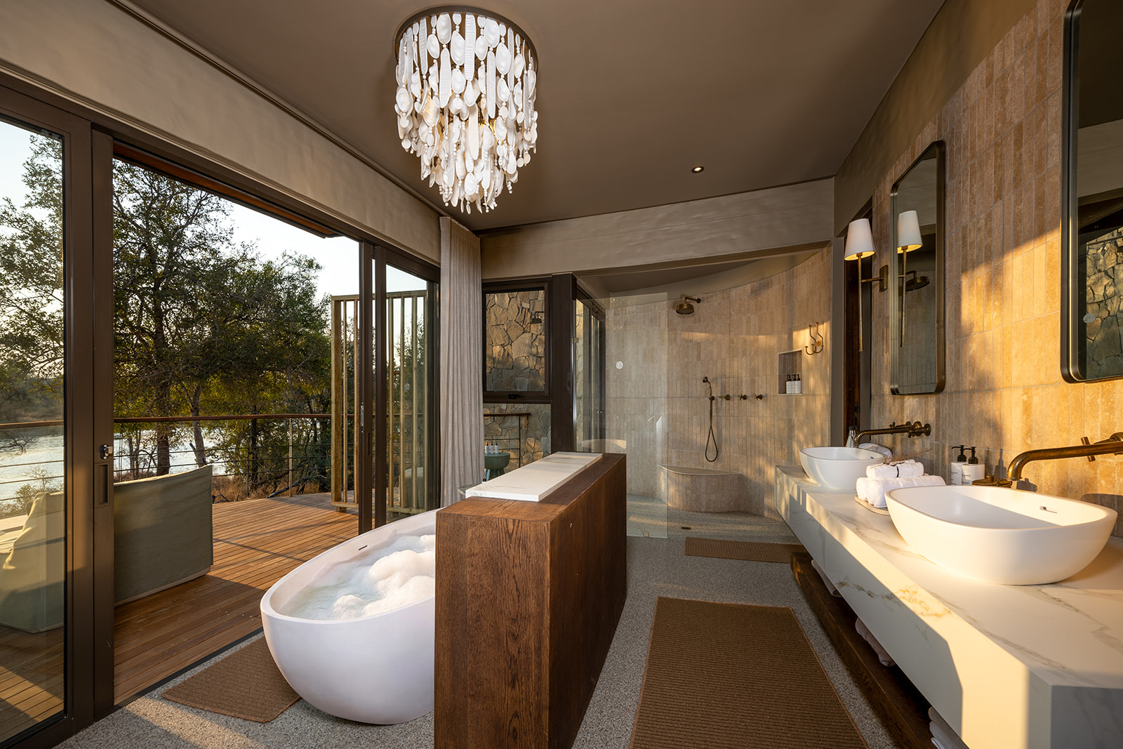 Sabi Sabi Shisaka Camp