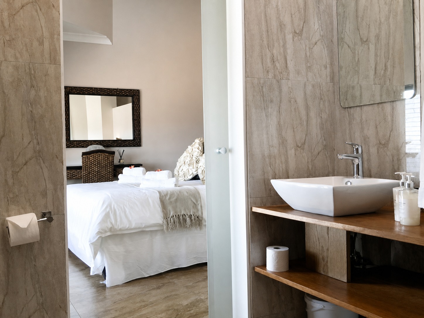 Aqua Terra Guesthouse