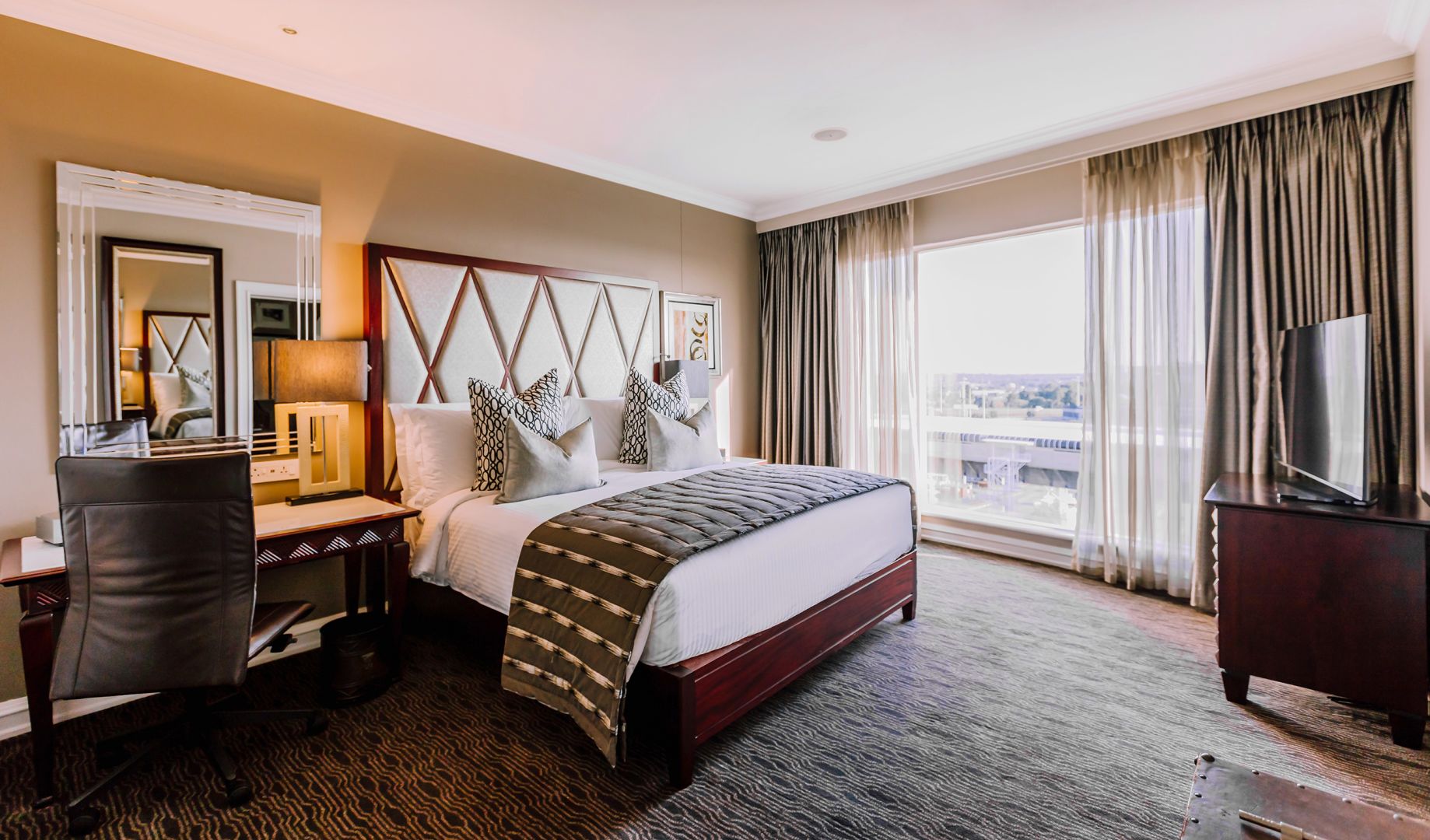 InterContinental Johannesburg OR Tambo Airport Hotel 7