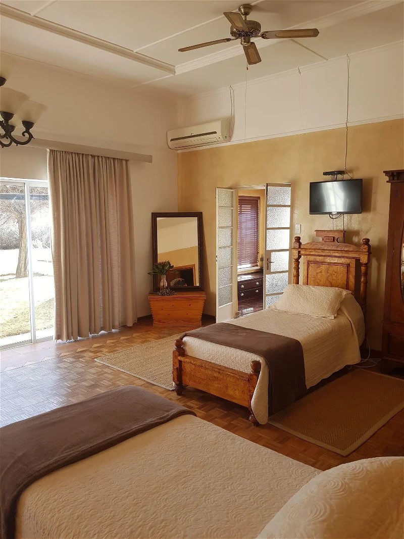 New Holme Nature Lodge 3