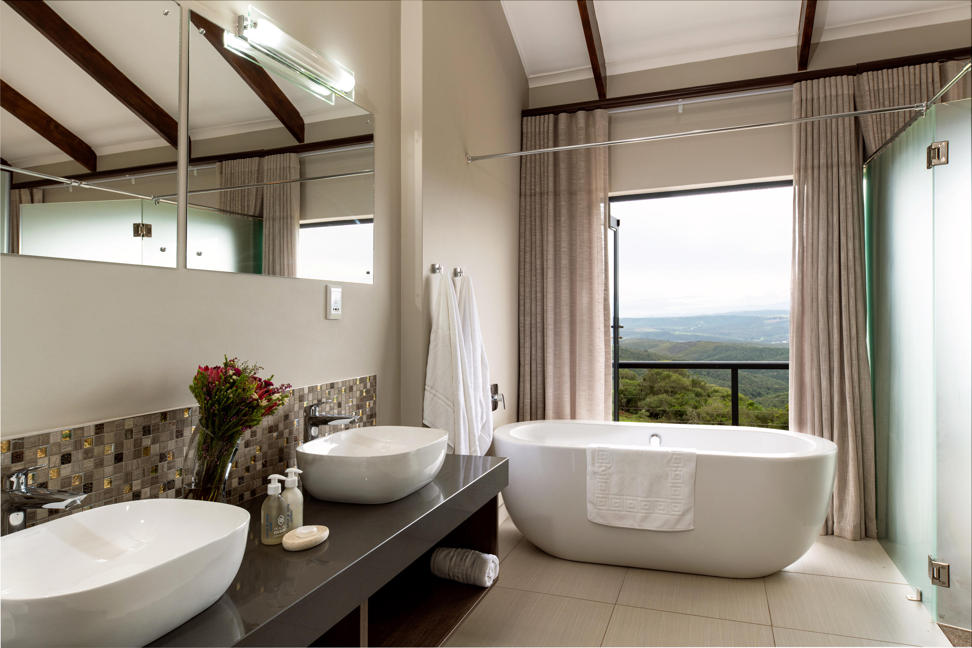 Intle Boutique Hotel 5
