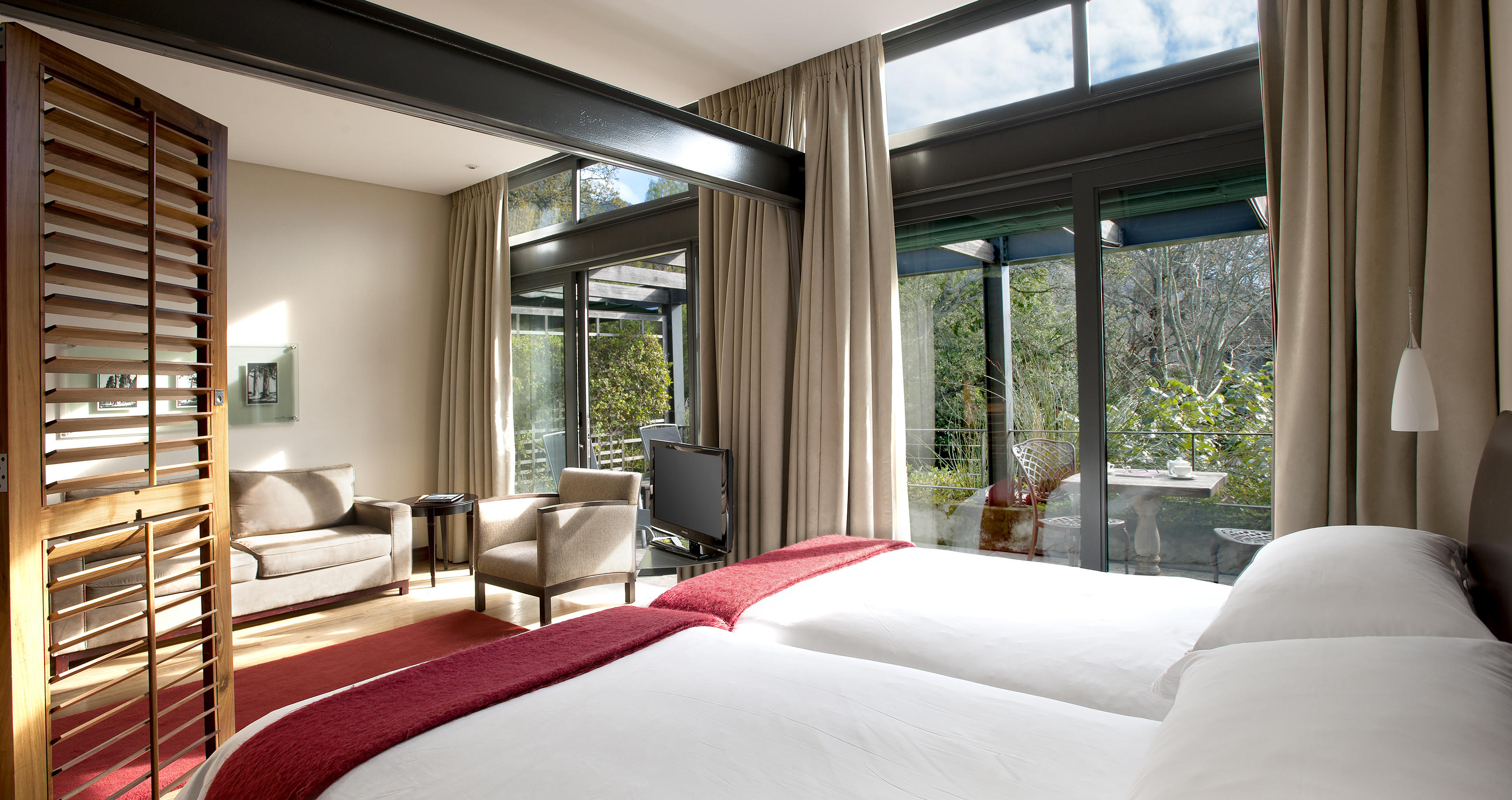 The Vineyard Hotel 2