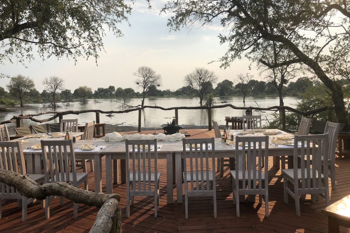 Gomoti River Lodge