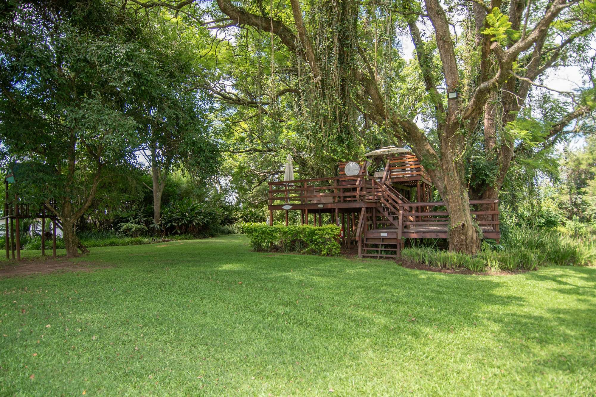 Nut Grove Boutique Hotel