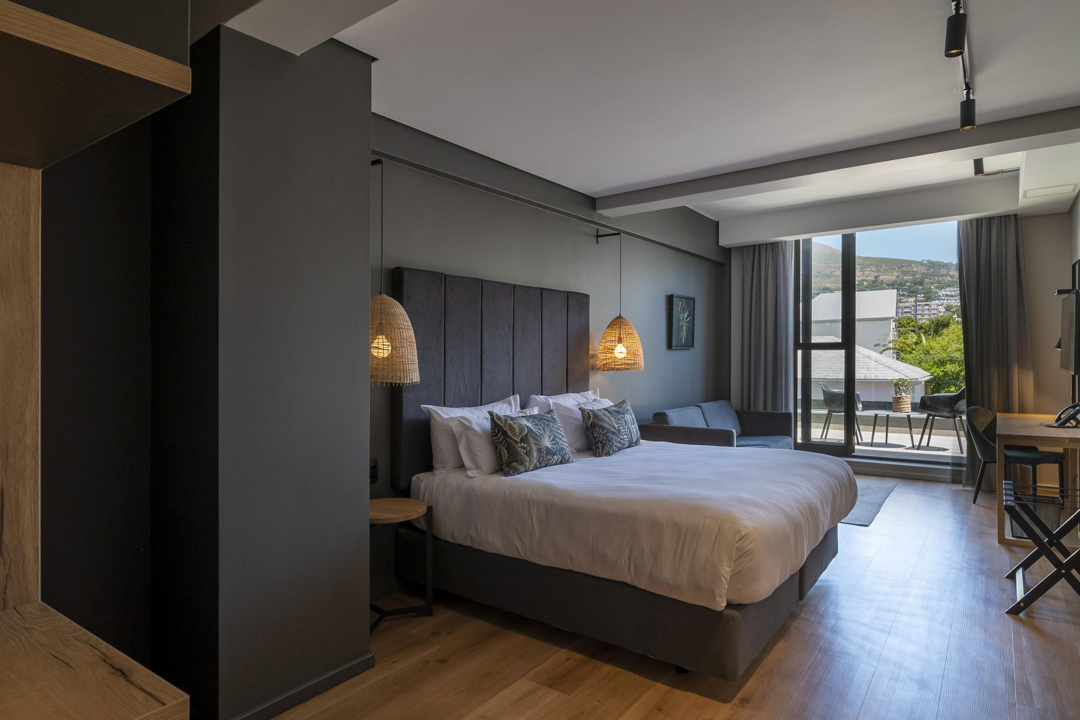 Kloof Street Hotel & The Sanctuary Restaurant 2