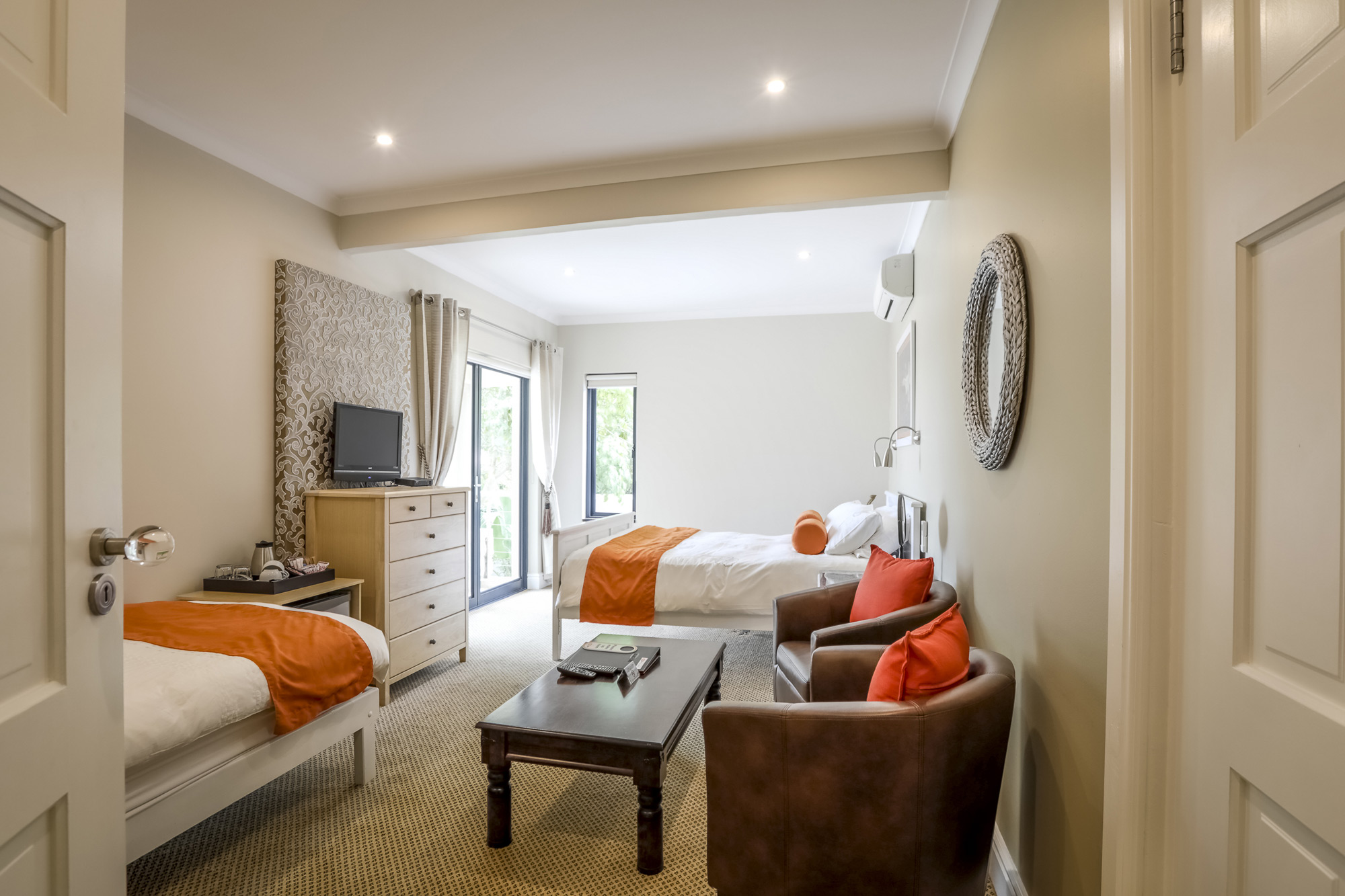 Orange Inn Knysna 5