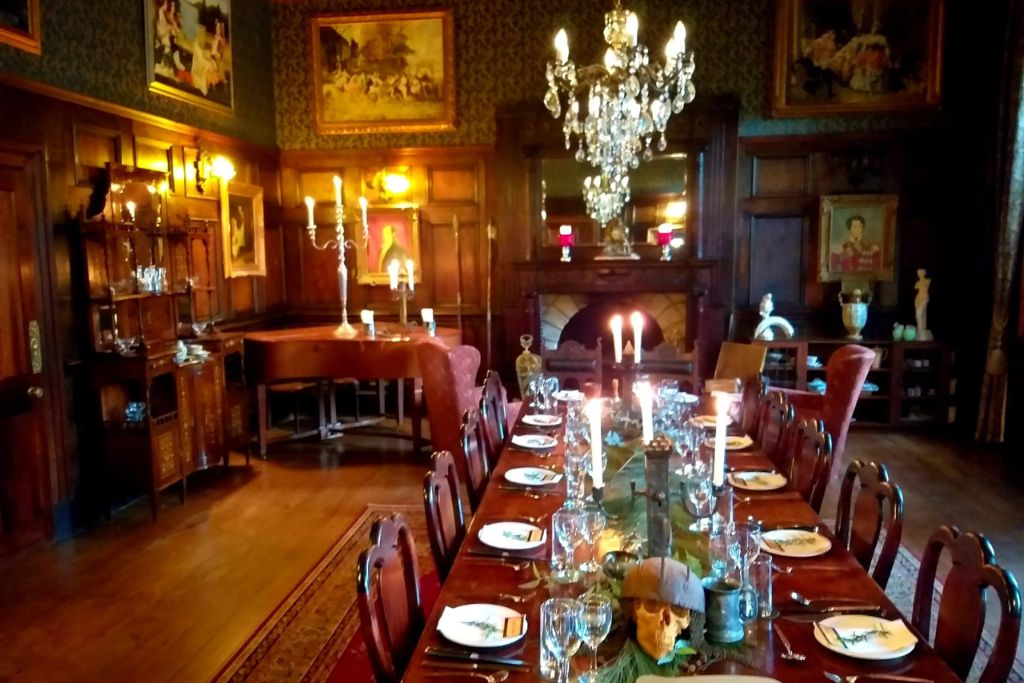 Portland Manor 6