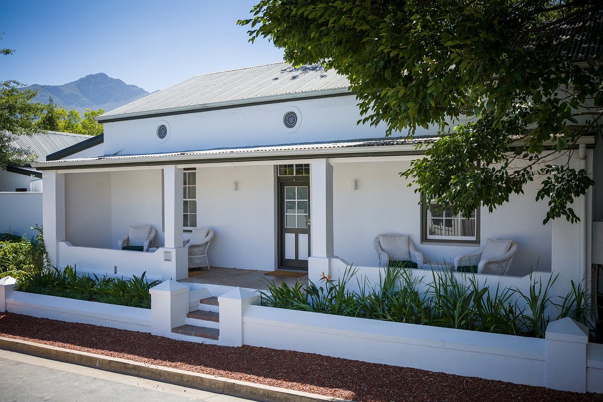 Akademie Street Boutique Hotel 5