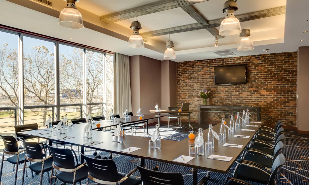 Protea Hotel by Marriott O. R. Tambo Airport 5