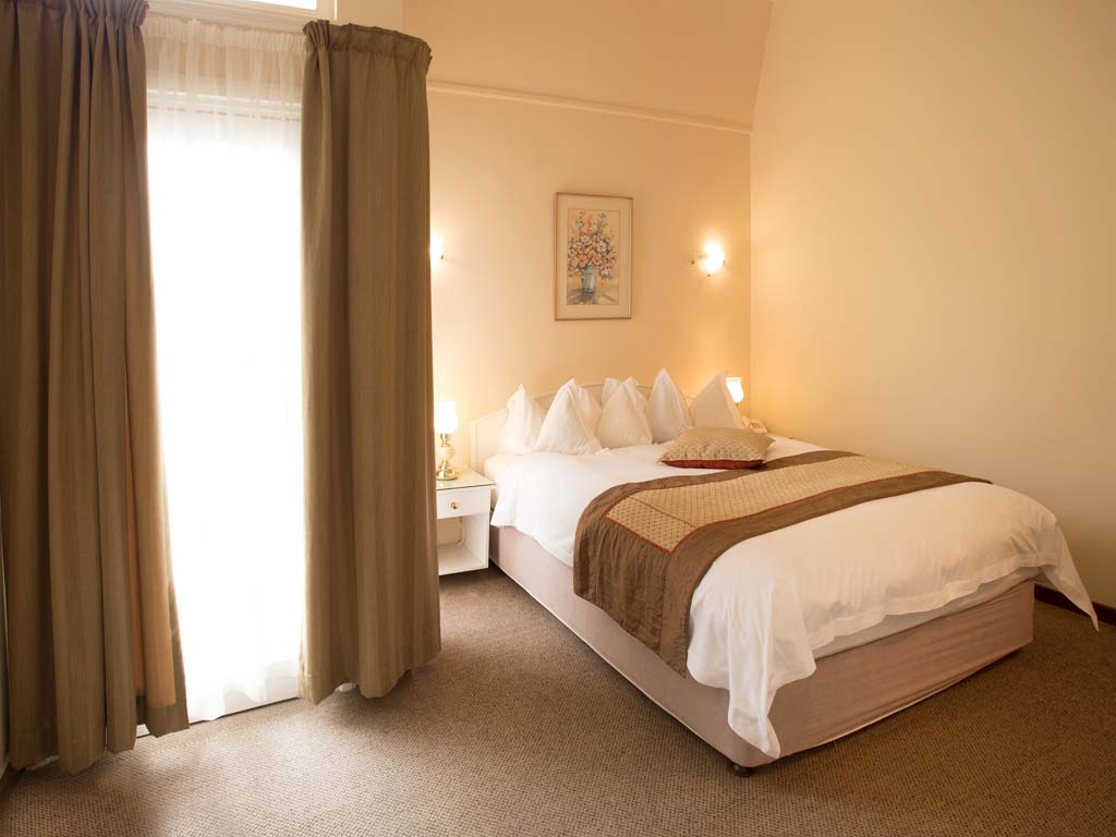 Hansa Hotel 3