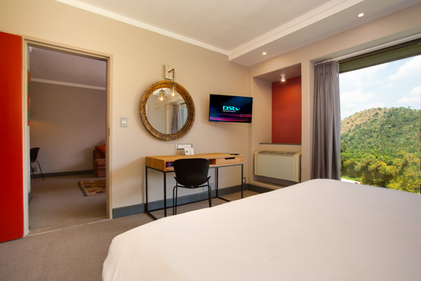 26 South Hotel 2