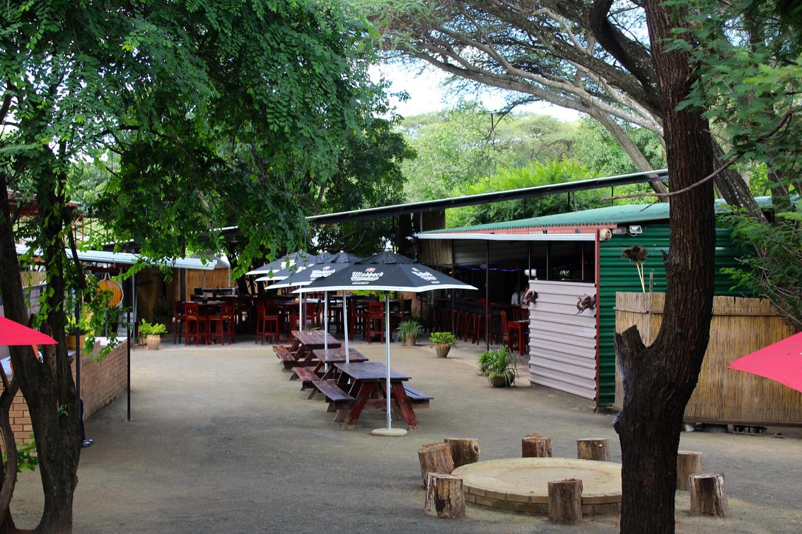 Thebe River Safaris Lodge
