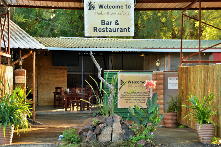 Thebe River Safaris Lodge