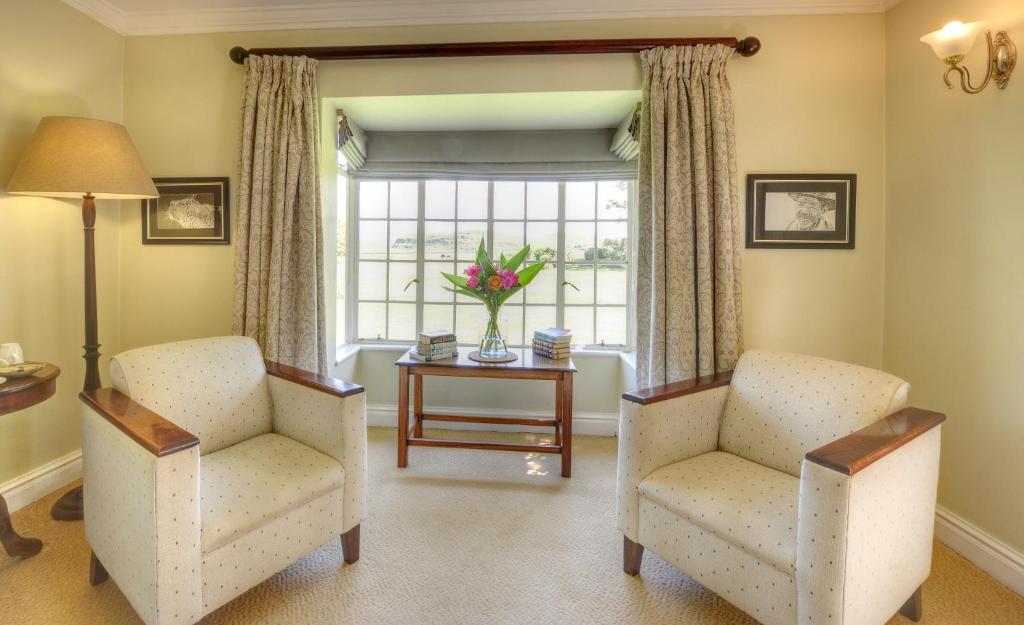 Moorcroft Manor 5