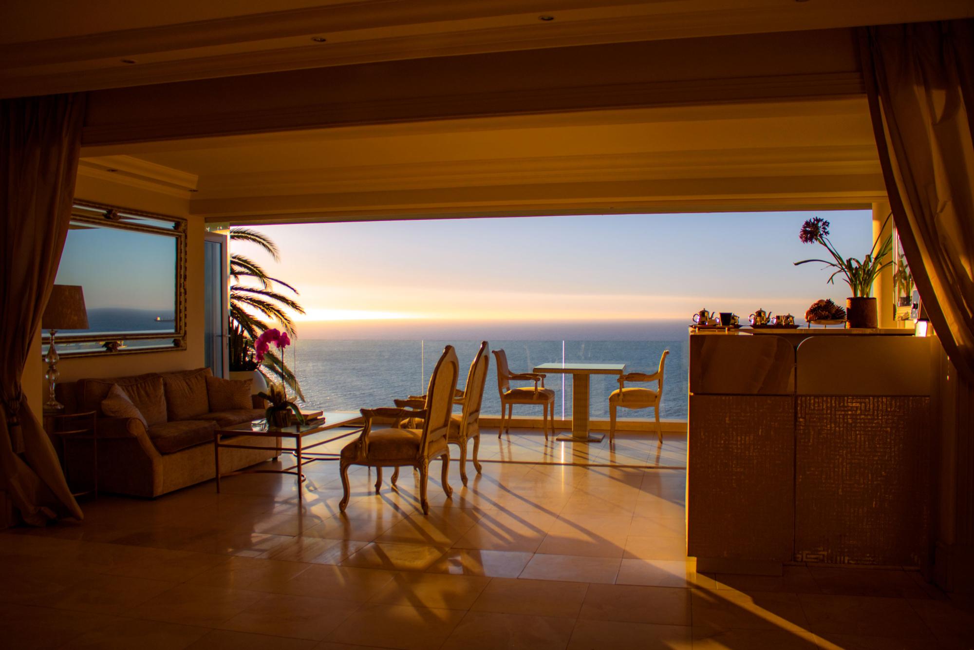 The Clarendon Bantry Bay 3