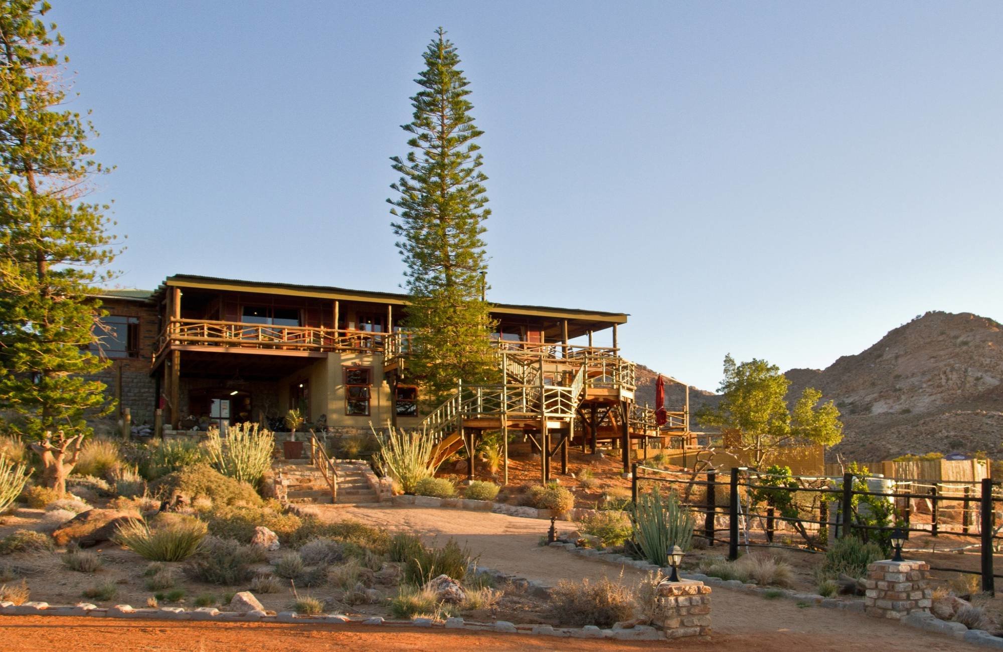 Desert Horse Inn 7