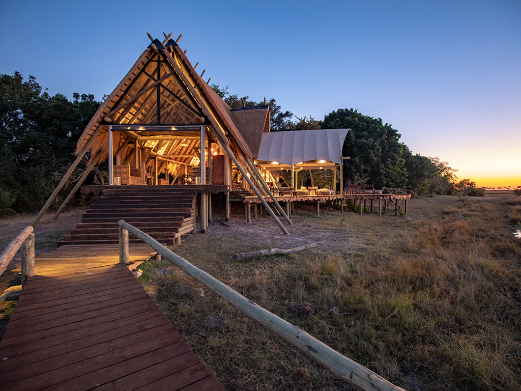 Selinda Camp