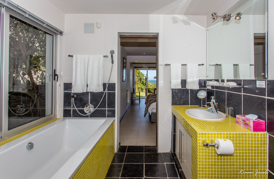 Crayfish Lodge Sea & Country Guest House 6