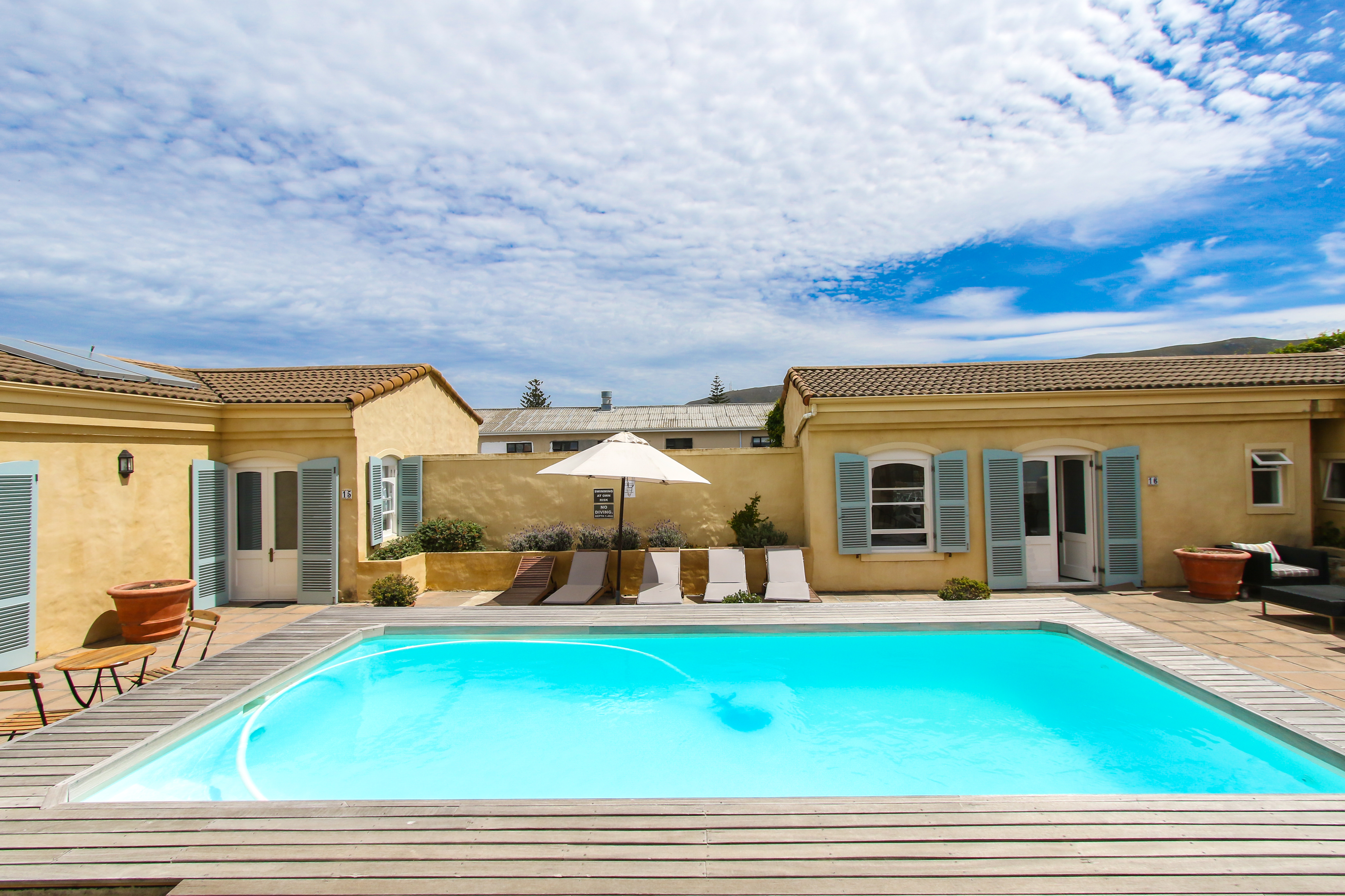 Auberge Burgundy 5