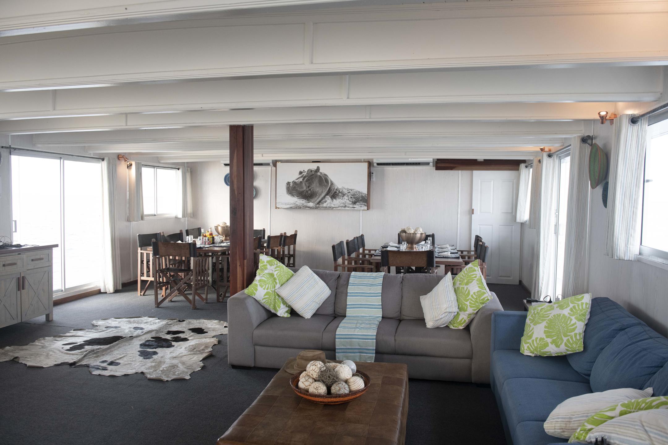 Sovereign Houseboat