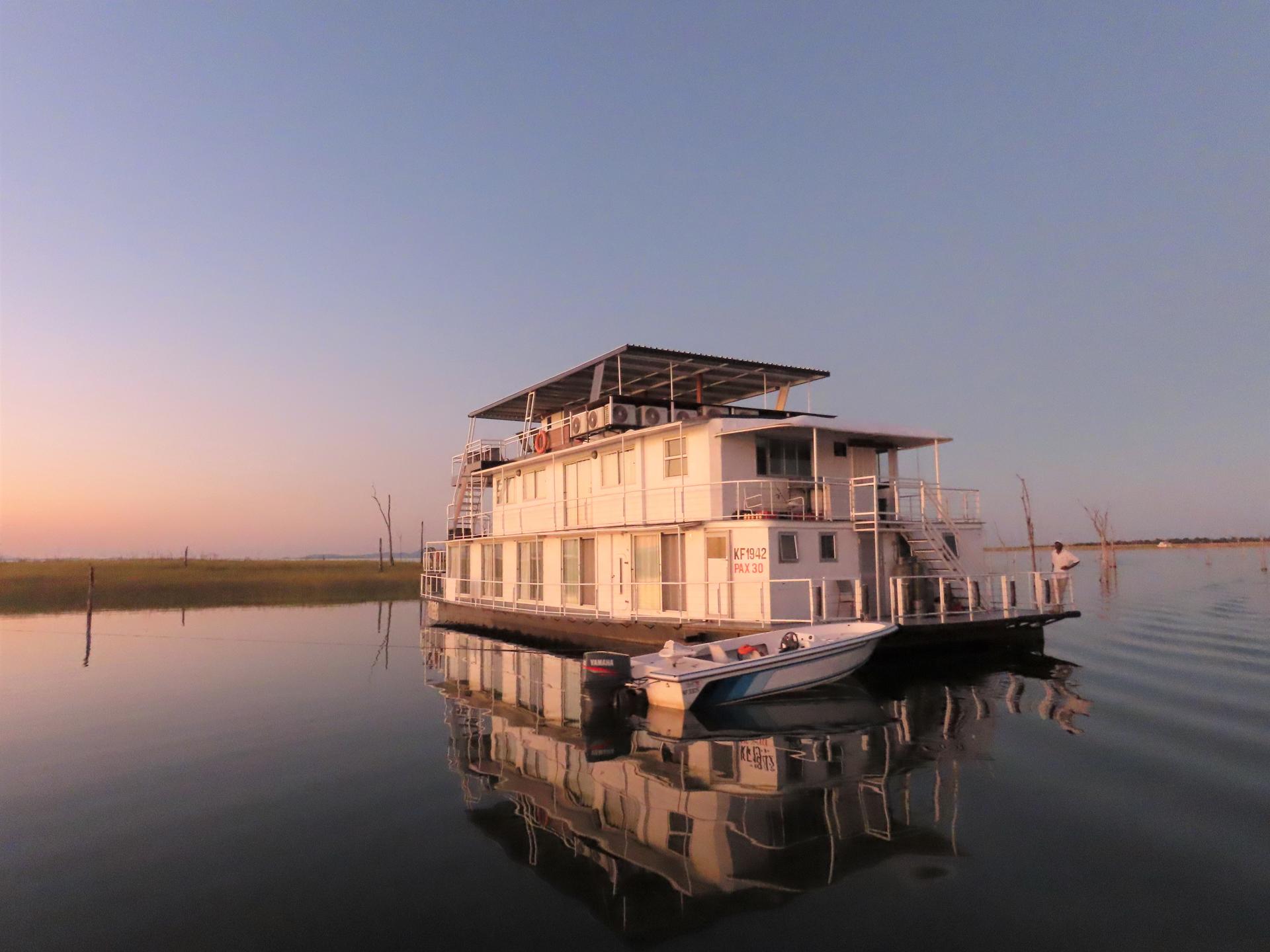 Sovereign Houseboat