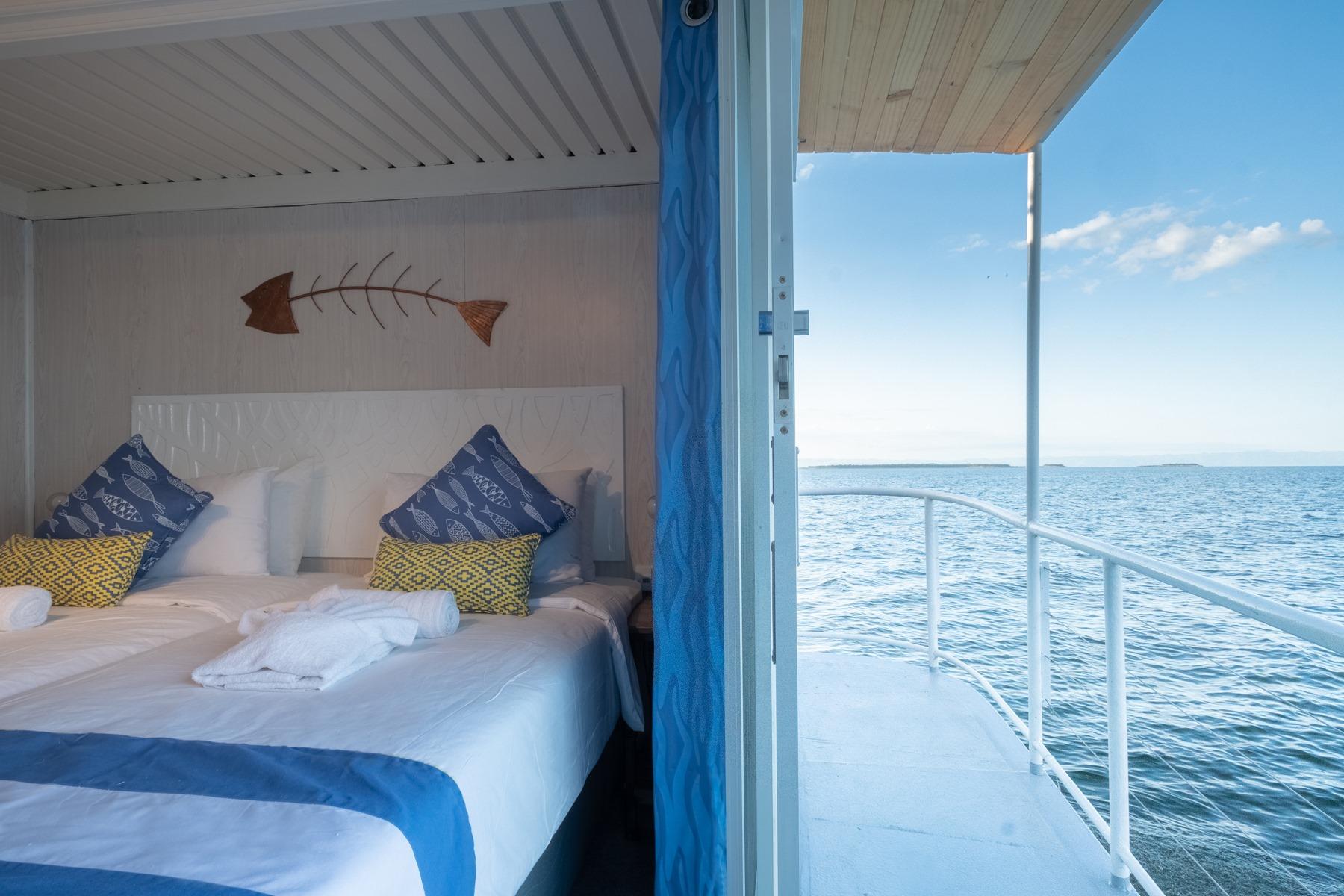 Sovereign Houseboat