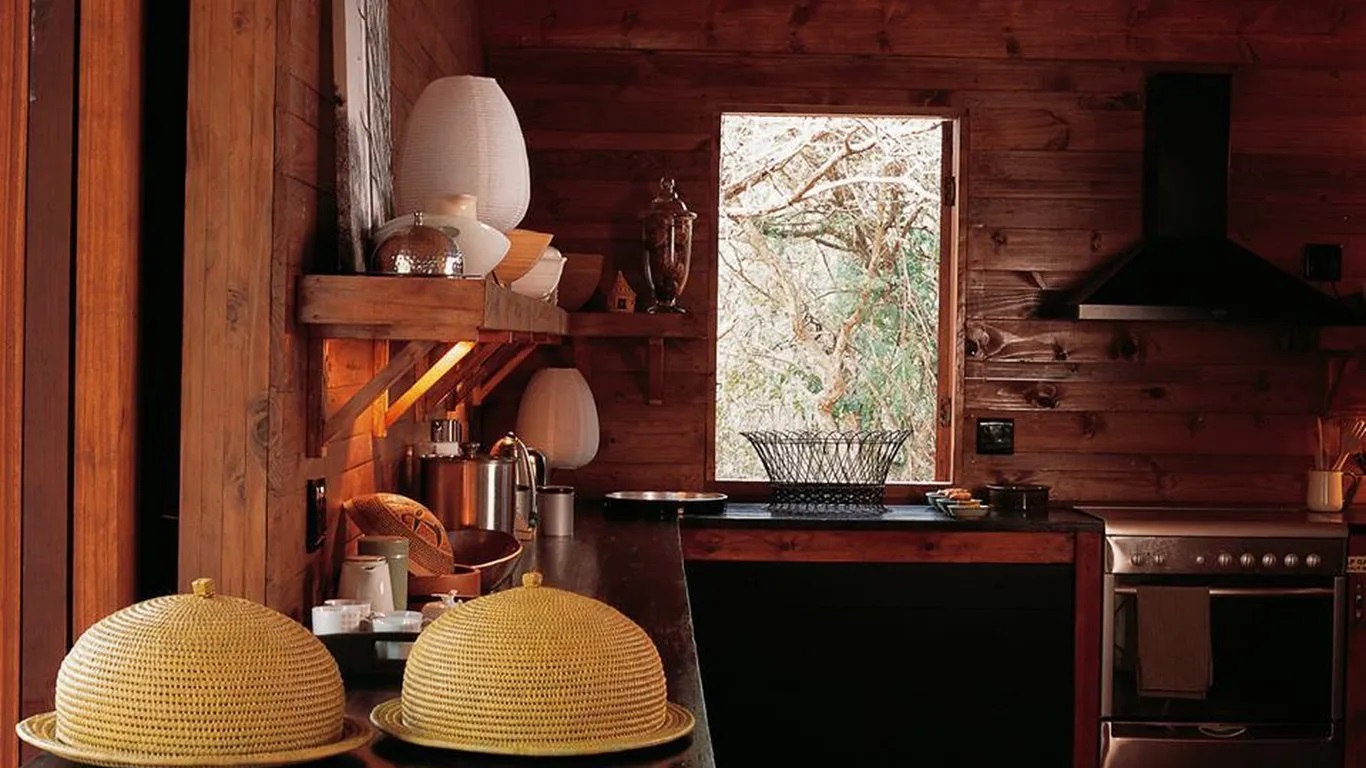 Lazuli Bush Lodge 7