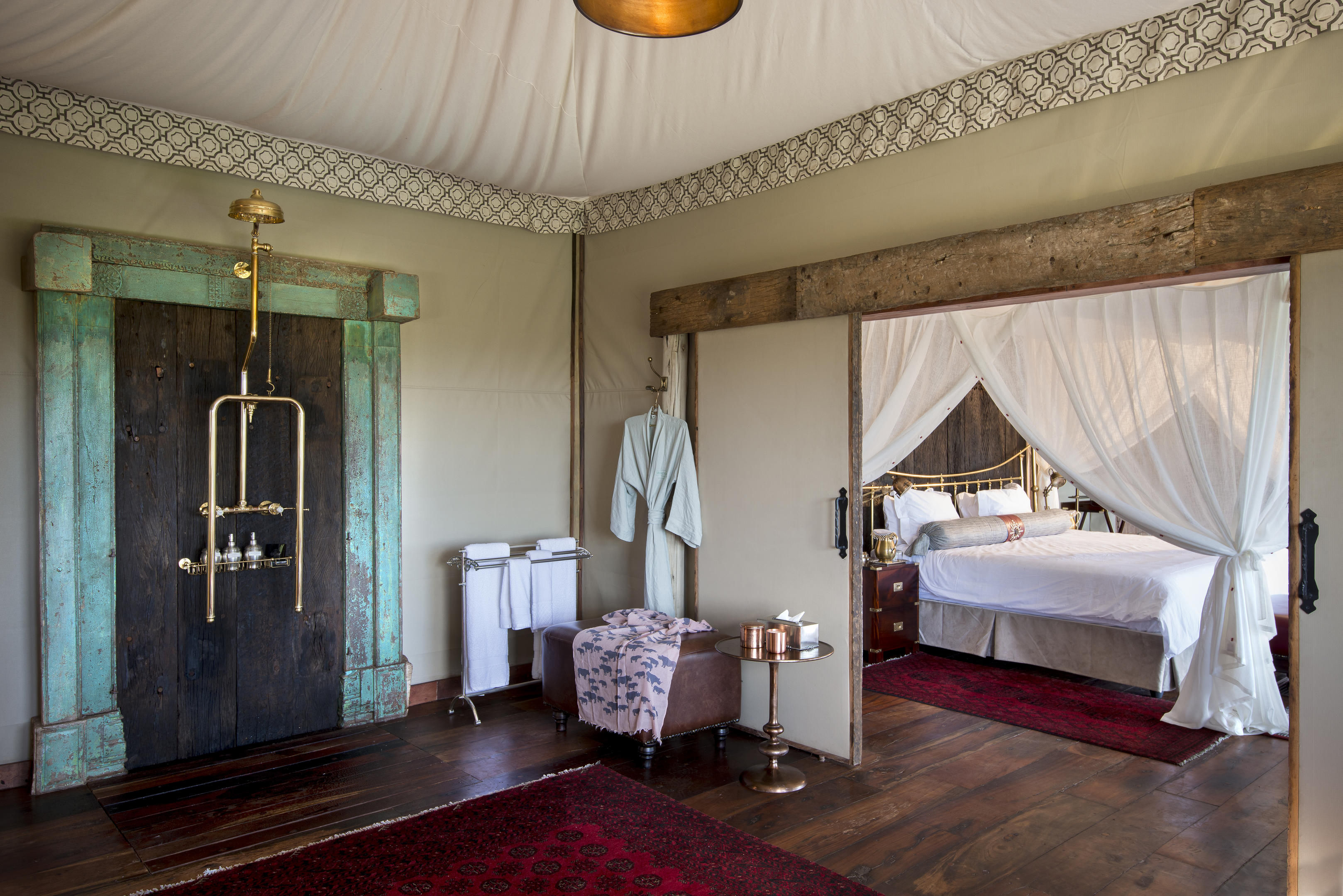 Duba Plains Camp