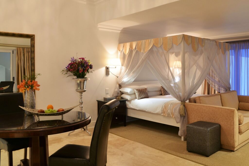 Val du Charron Coach House 3
