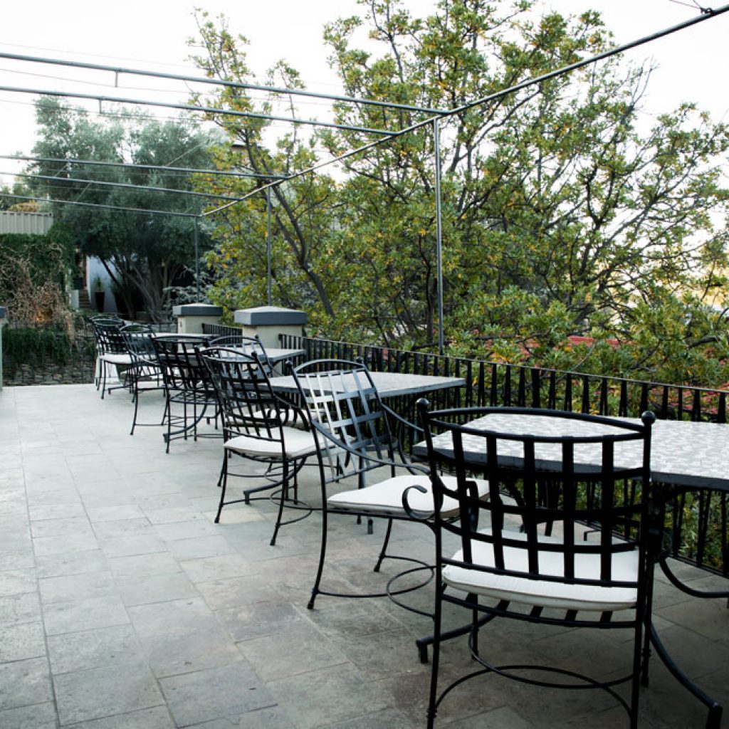 Olive Grove Guesthouse 2