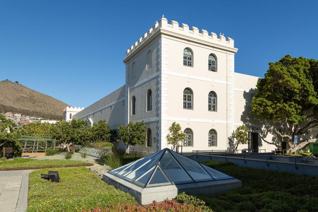 Protea Hotel Cape Town Waterfront Breakwater Lodge 6