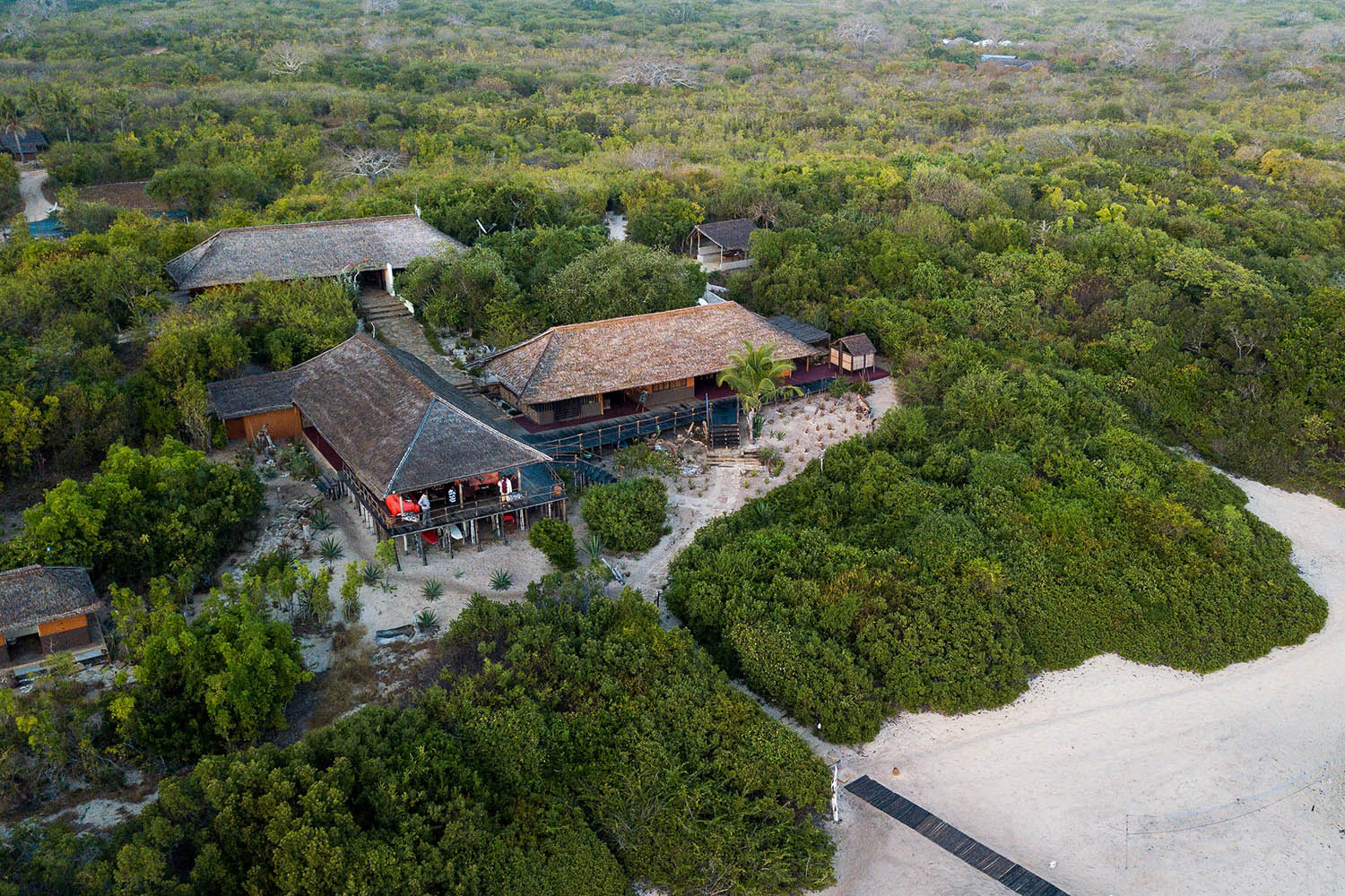 Nuarro Lodge