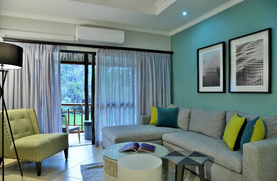 Cresta Mowana Safari Resort & Spa