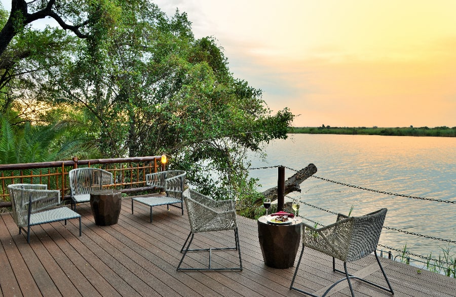 Cresta Mowana Safari Resort & Spa