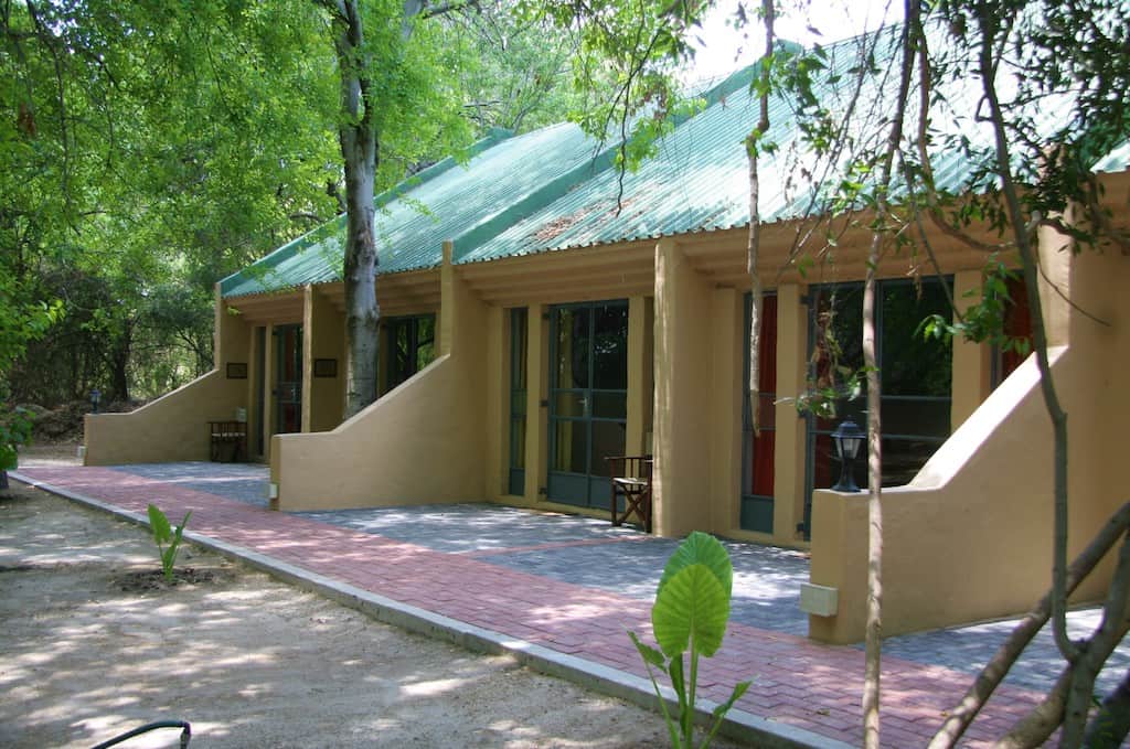 Island Safari Lodge
